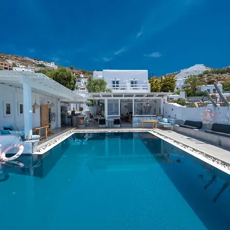 Flaskos Luxury Άγιος Στέφανος