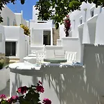 アパートホテル Flaskos Luxury 4*