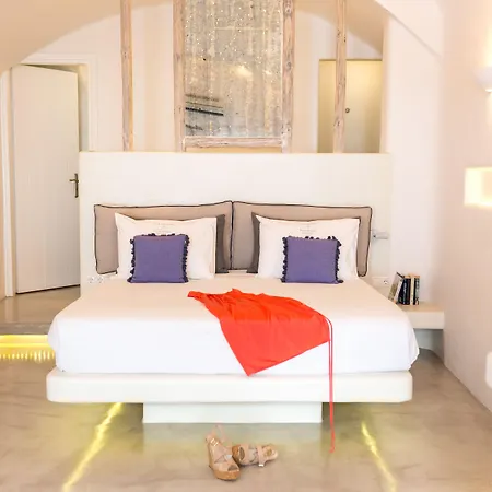 Flaskos Luxury Lägenhetshotell 4*