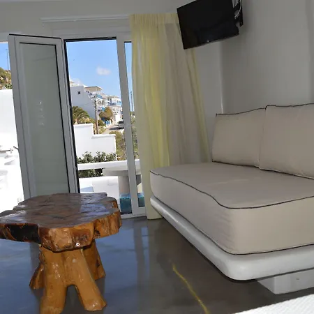 Aparthotel Flaskos Luxury 4*