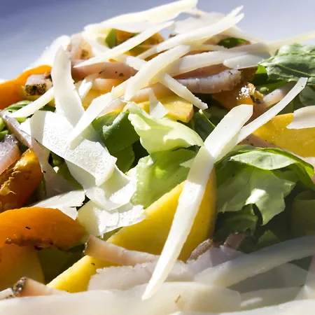 Flaskos Luxury Aparthotel