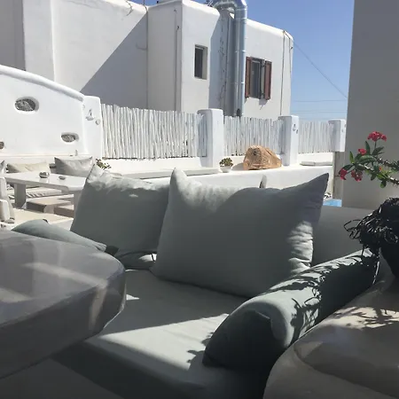 Flaskos Luxury Suites Aparthotel Agios Stefanos (Mykonos)