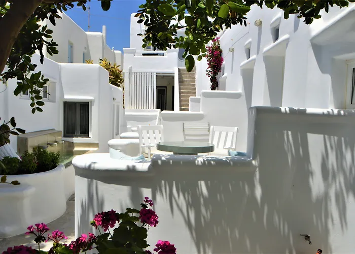 Hotel apartamentowy Flaskos Luxury 4*