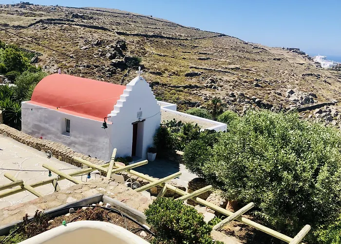 Flaskos Luxury Aparthotel